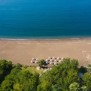 Eden Bungalows&beach Resort