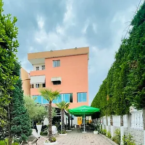 Bajovah & Restaurant Apartament